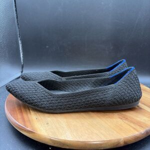 Classic Black Knit Pointed Toe Flats